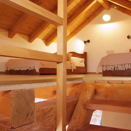 Altes Steinhaus Goranova Kuca Holiday home