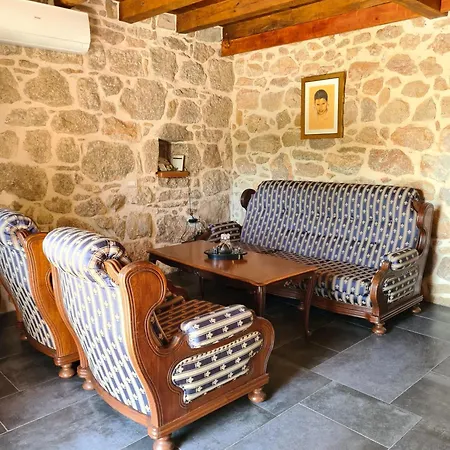 Vakantiehuis Altes Steinhaus Goranova Kuca